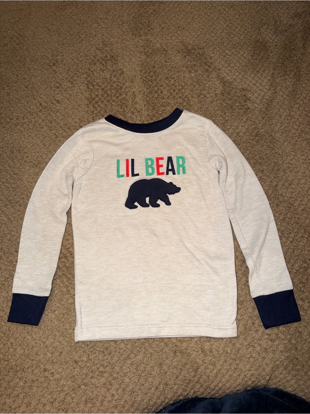 Dearfoams Cozy Comforts Boy’s Cream Lil Bear Long-Sleeve Crewneck Pajama Top - 6